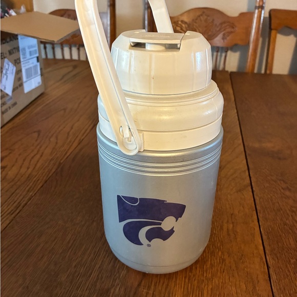 Coleman Other - Kansas state wildcats Coleman # 5542 Insulated Drink Jug 1/3 Gallon